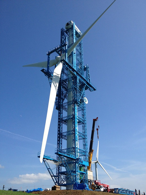 Wind turbine lift-up system