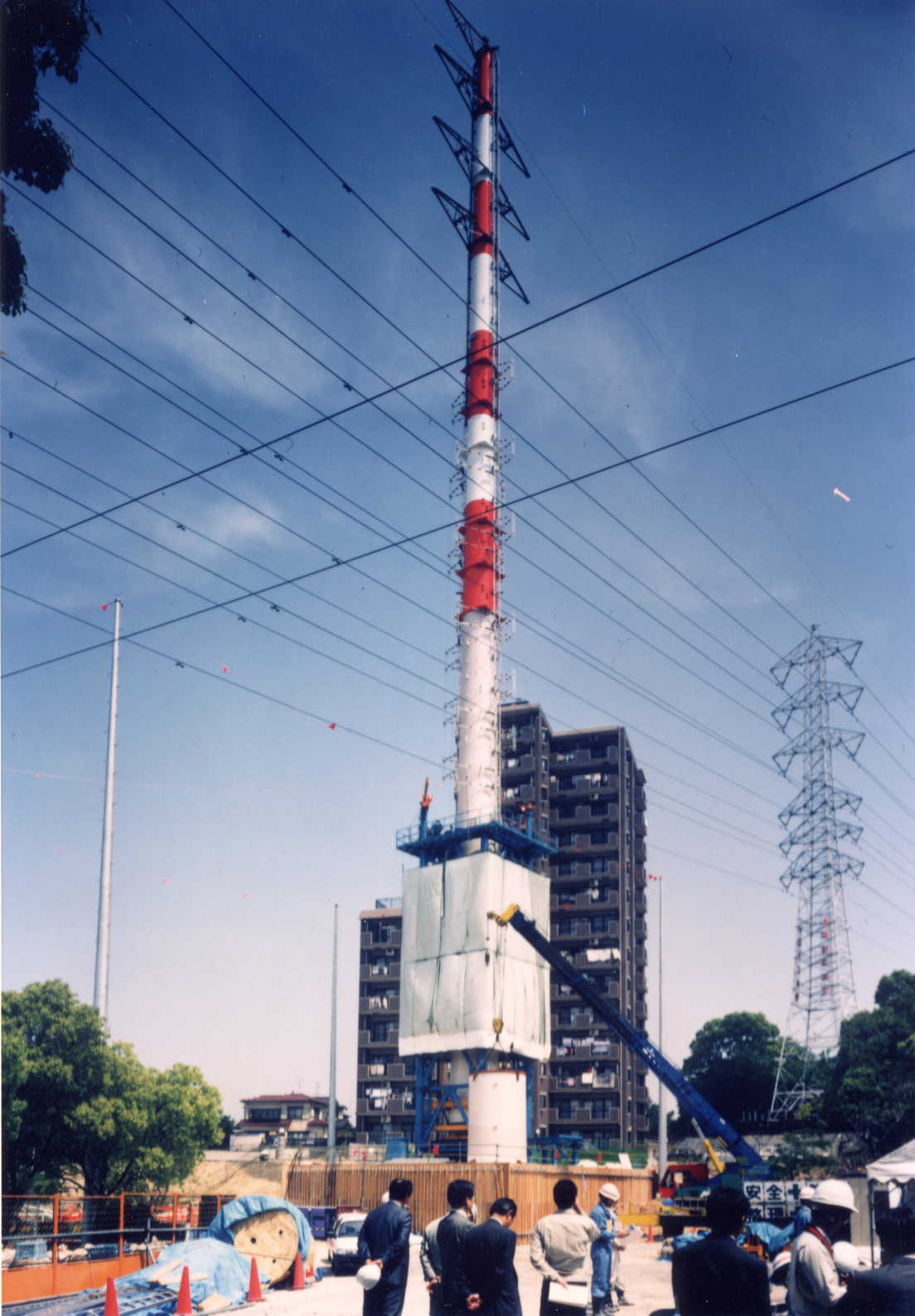 鉄塔リフトアップシステム