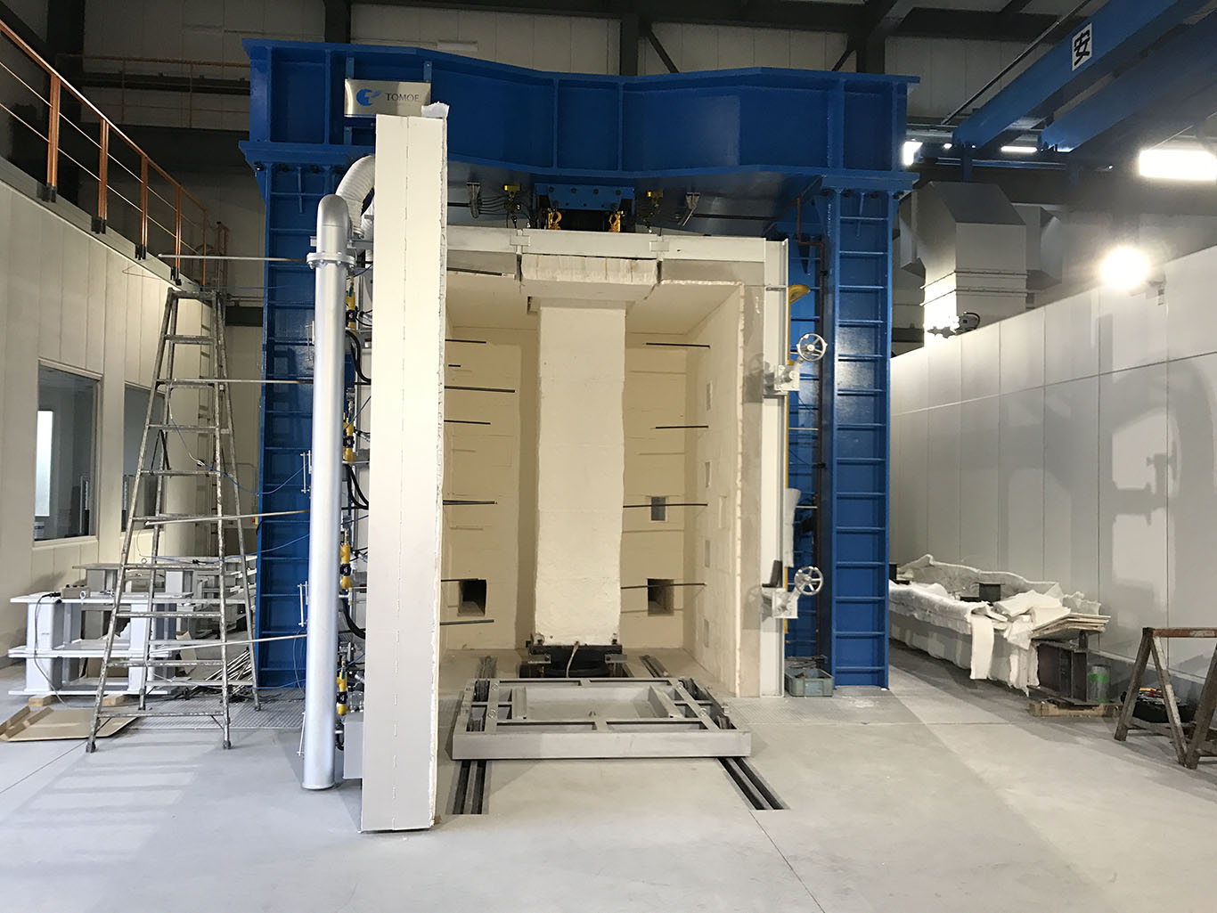 耐火炉載荷試験装置