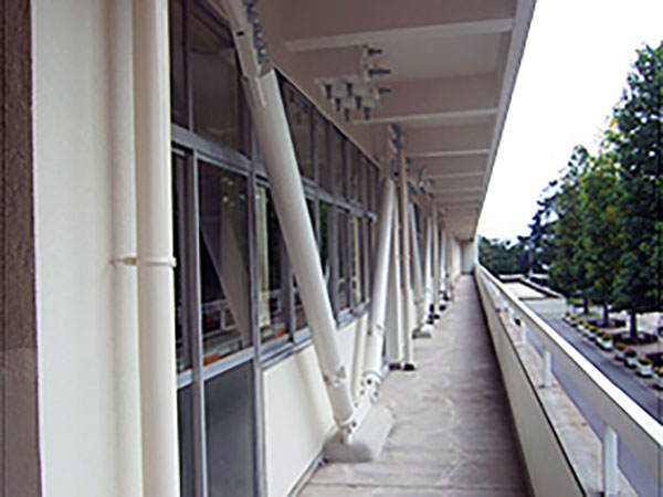 建築用制震摩擦ダンパー